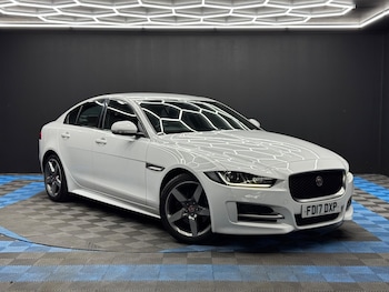 Used Jaguar XE 2017 for sale - 78854158: Photo