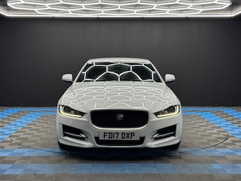Used Jaguar XE 2017 for sale - 78854158: Photo