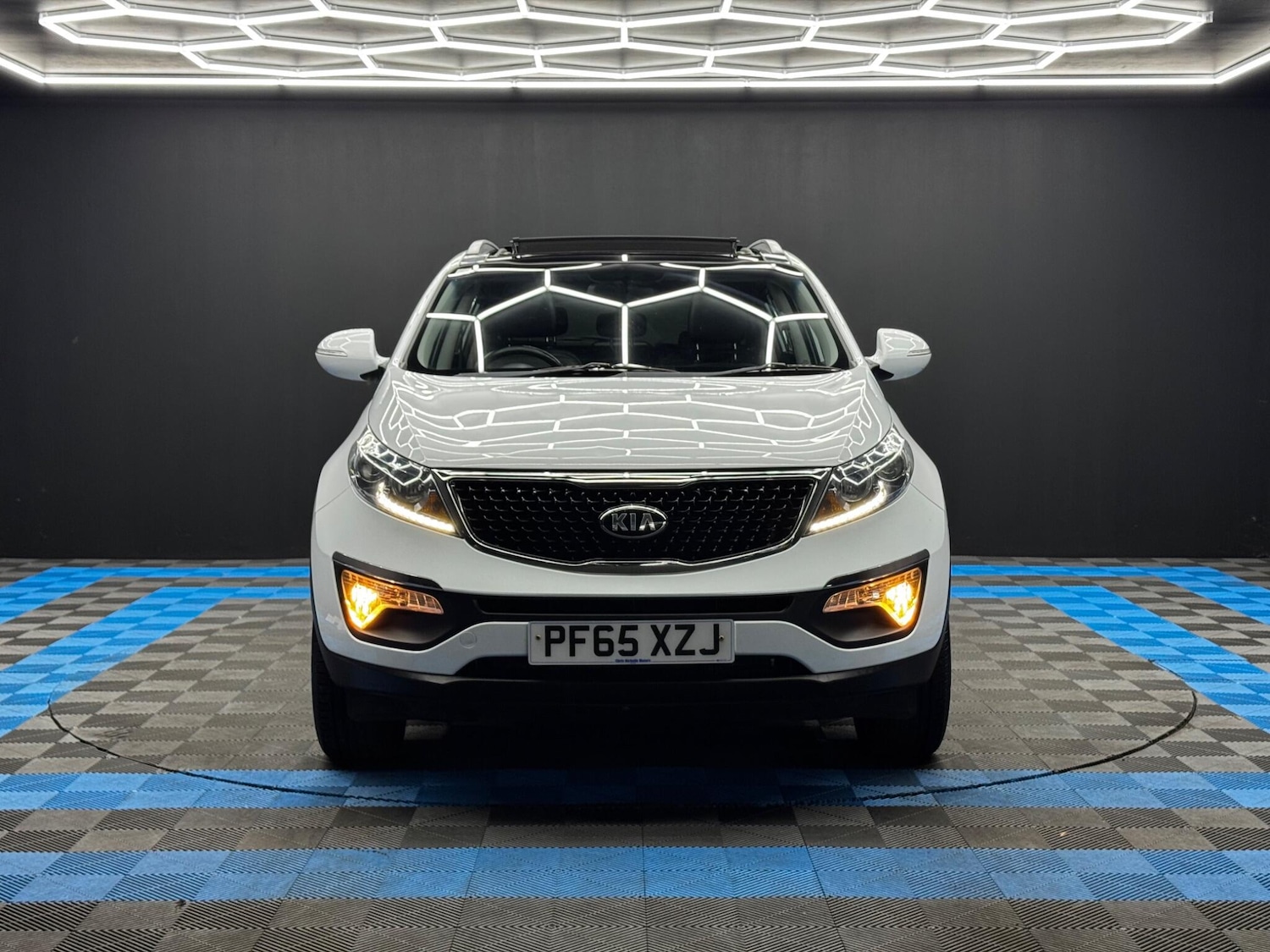 Used Kia Sportage 2016 for sale - 76377828: Photo 2