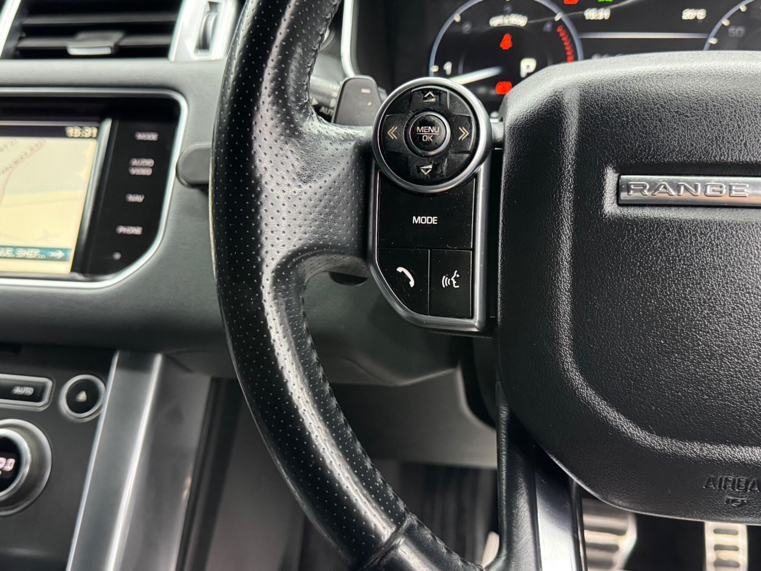 Used Land Rover Range Rover Sport 2014 for sale - 76283590: Photo 20