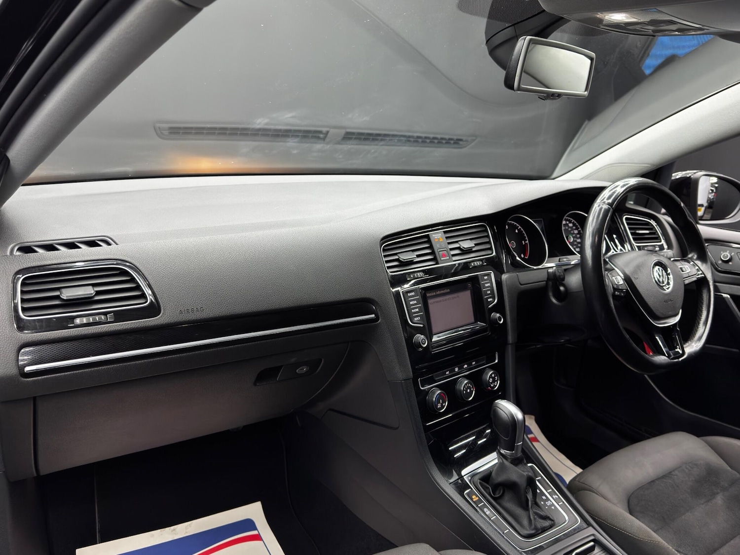 Used Volkswagen Golf 2014 for sale - 76849731: Photo 11