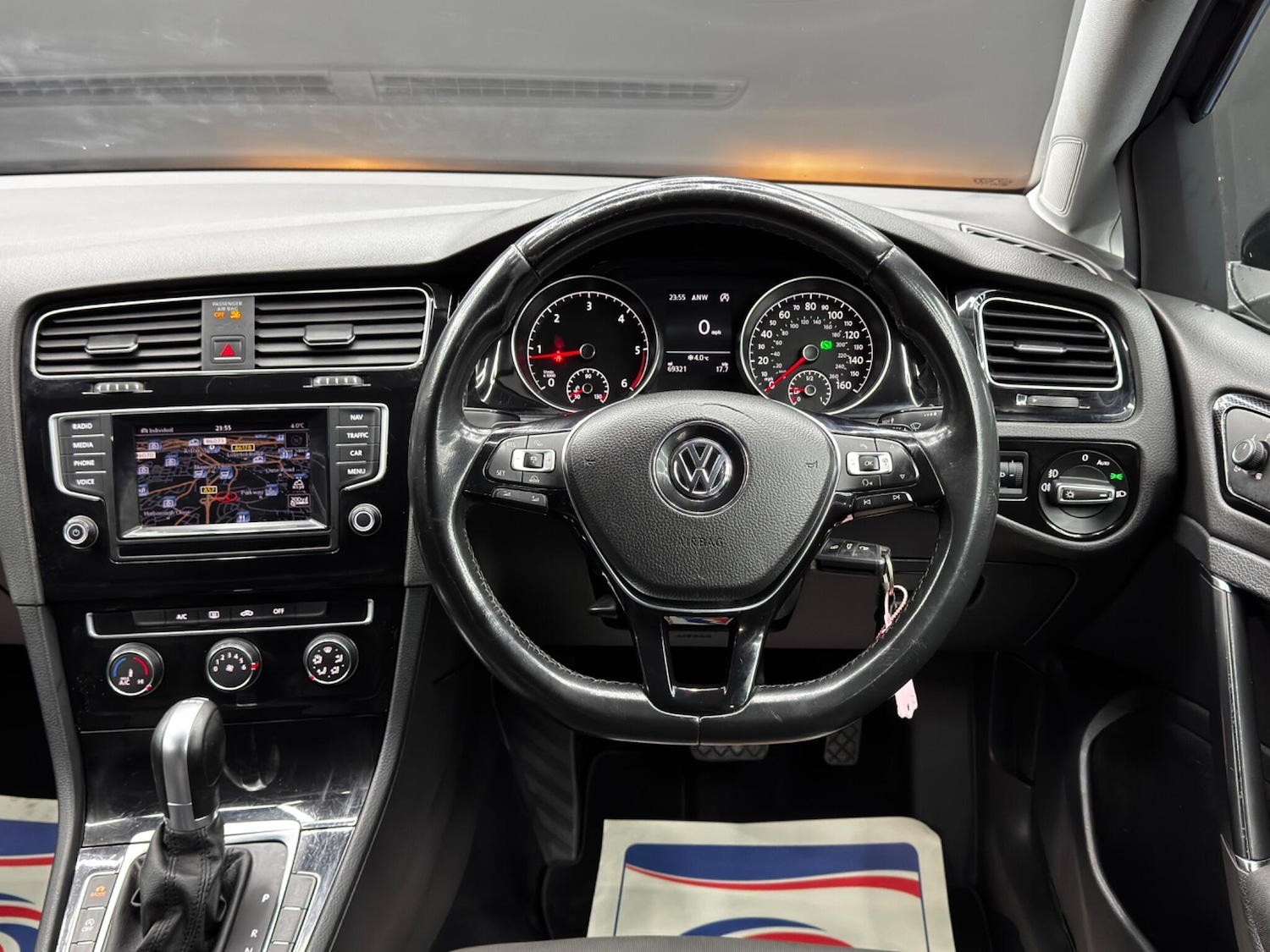 Used Volkswagen Golf 2014 for sale - 76849731: Photo 16