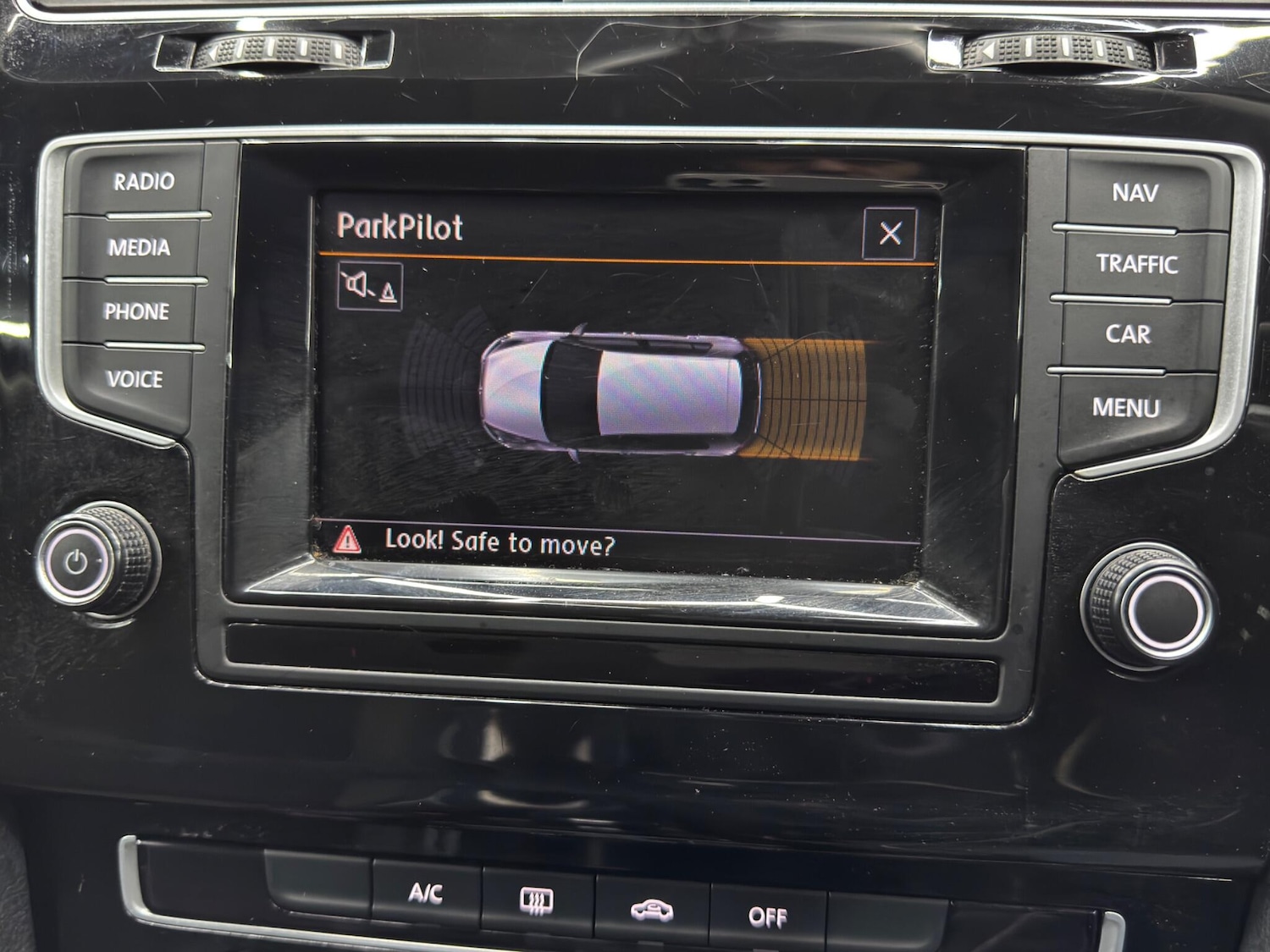 Used Volkswagen Golf 2014 for sale - 76849731: Photo 31