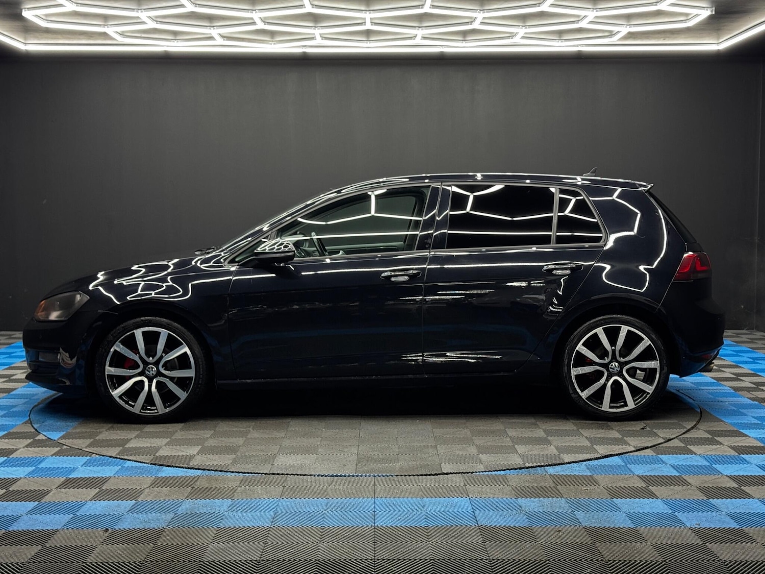 Used Volkswagen Golf 2014 for sale - 76849731: Photo 8