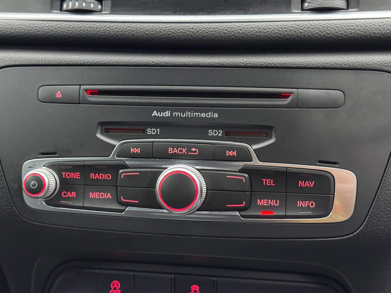 Used Audi Q3 2012 for sale - 77279318: Photo 27