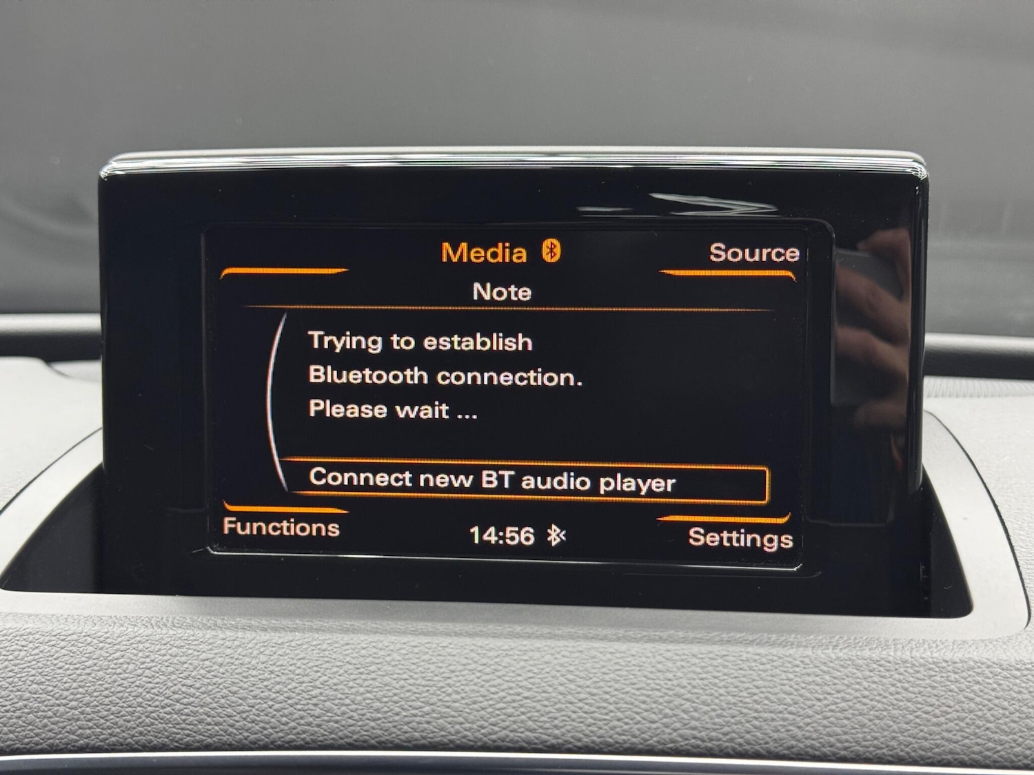 Used Audi Q3 2012 for sale - 77279318: Photo 30