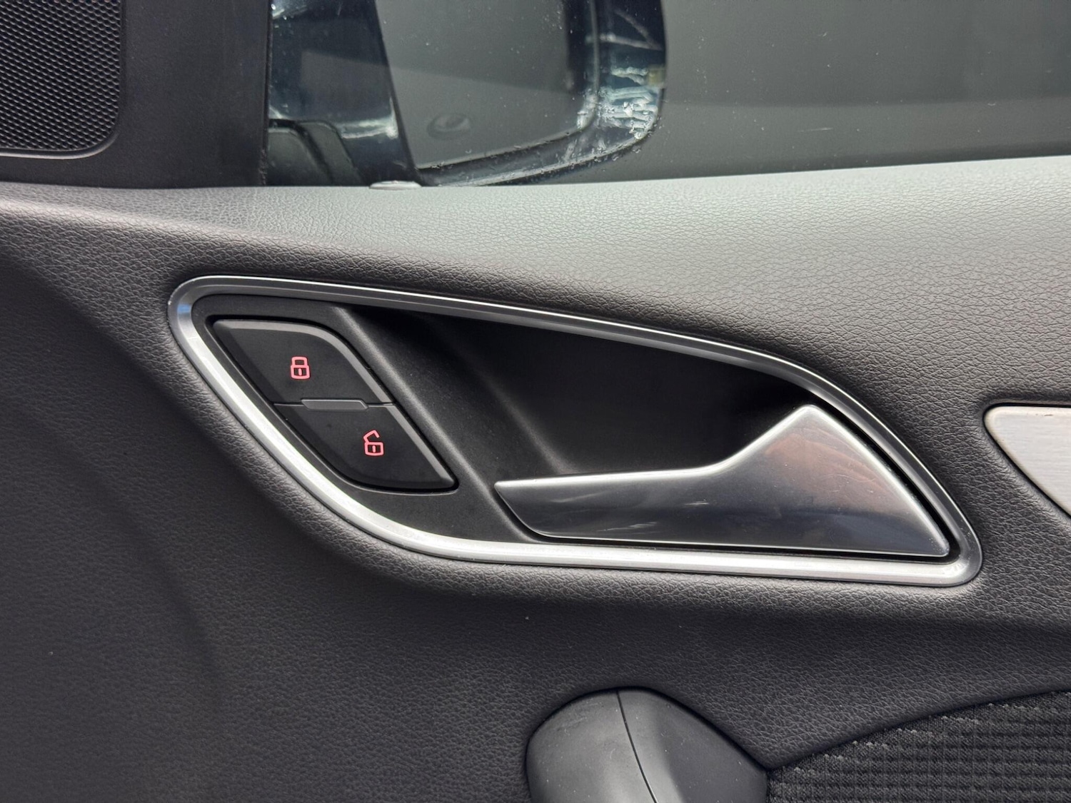 Used Audi Q3 2012 for sale - 77279318: Photo 36