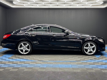 Used Mercedes-Benz CLS 2012 for sale - 75601273: Photo