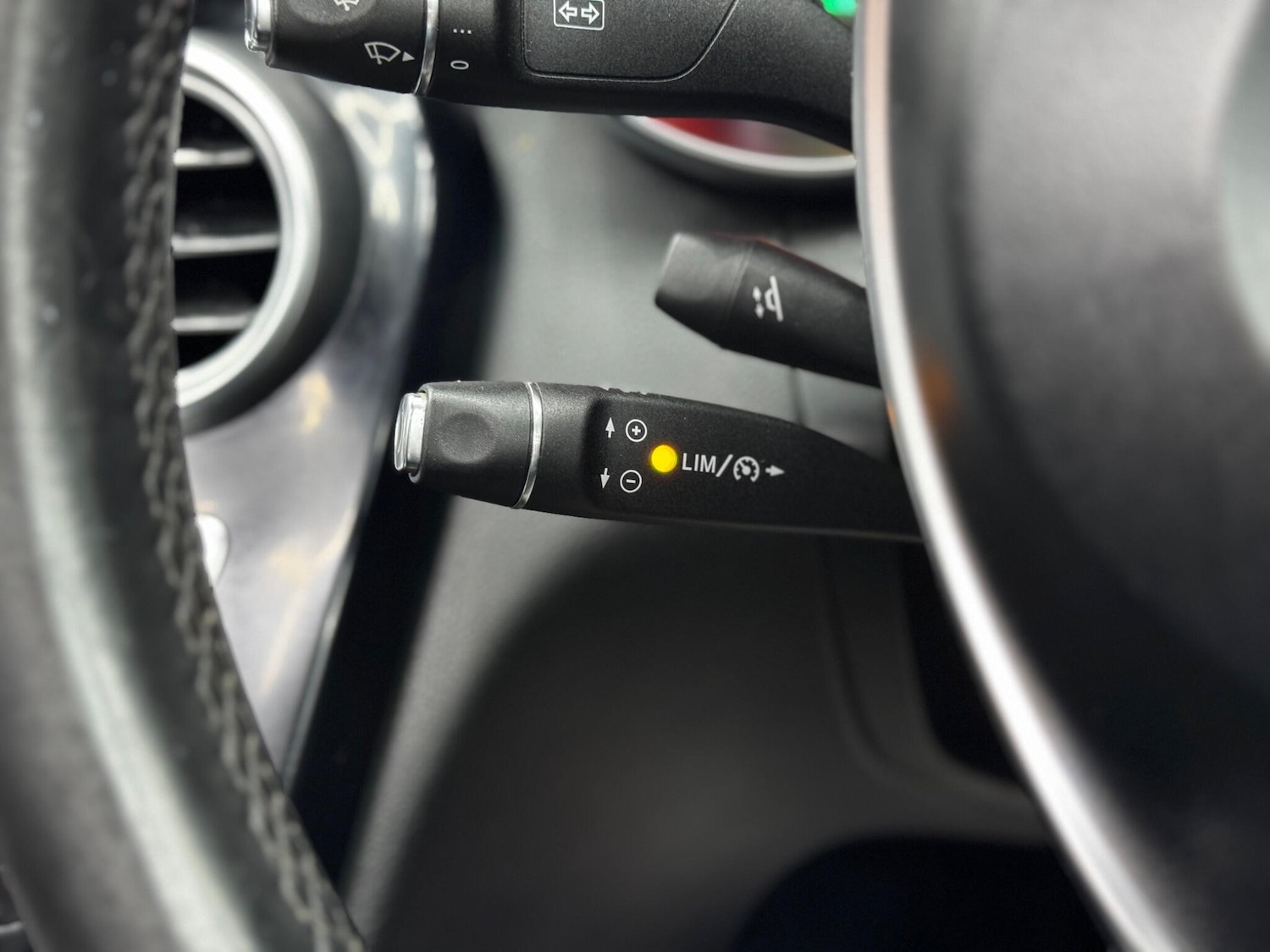 Used Mercedes-Benz C Class 2015 for sale - 76913970: Photo 22