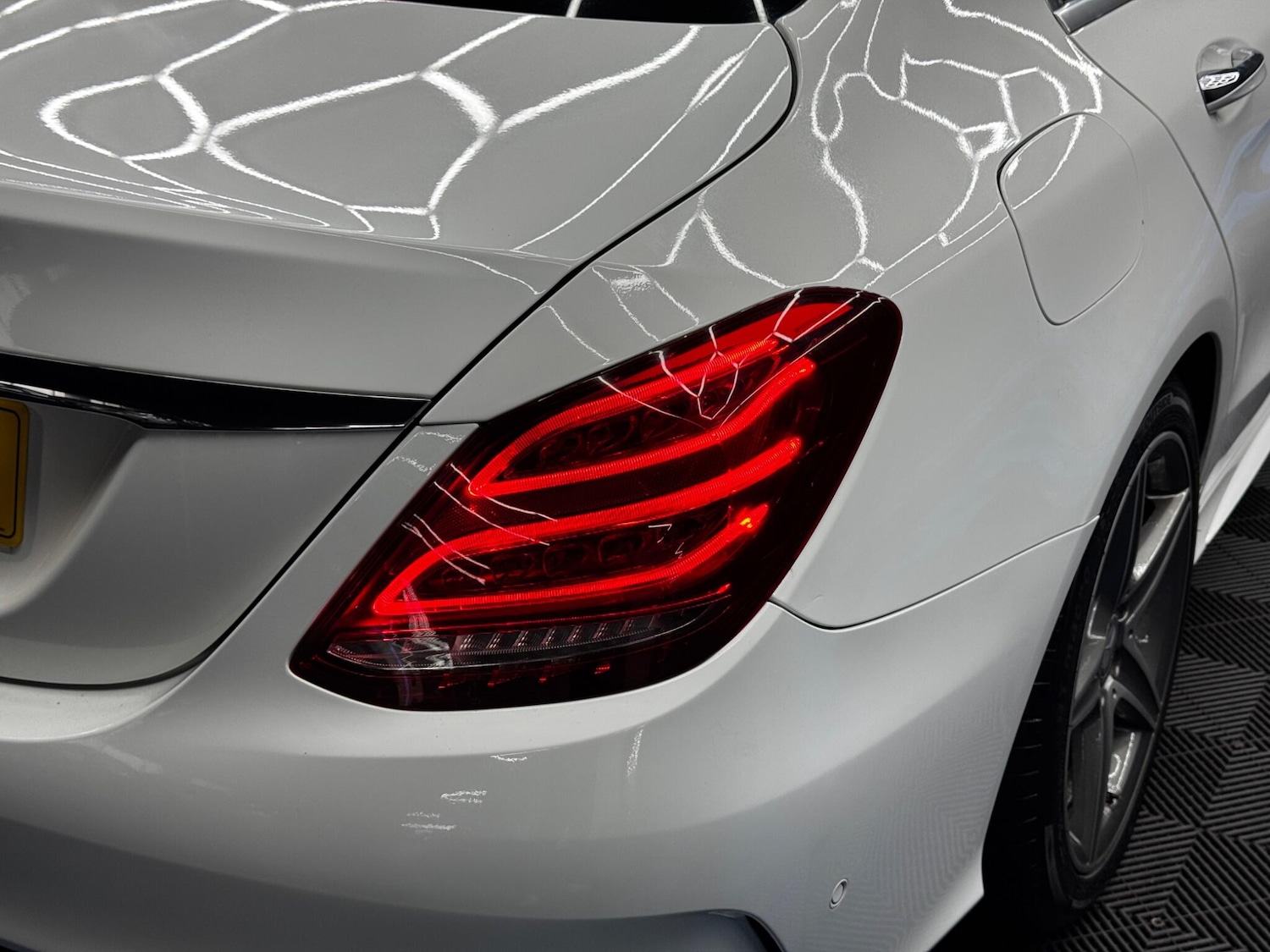 Used Mercedes-Benz C Class 2015 for sale - 76913970: Photo 42