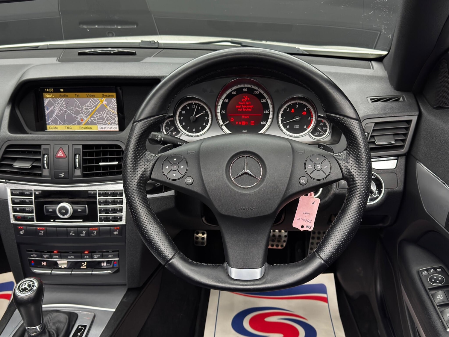 Used Mercedes-Benz E Class 2011 for sale - 76952724: Photo 17