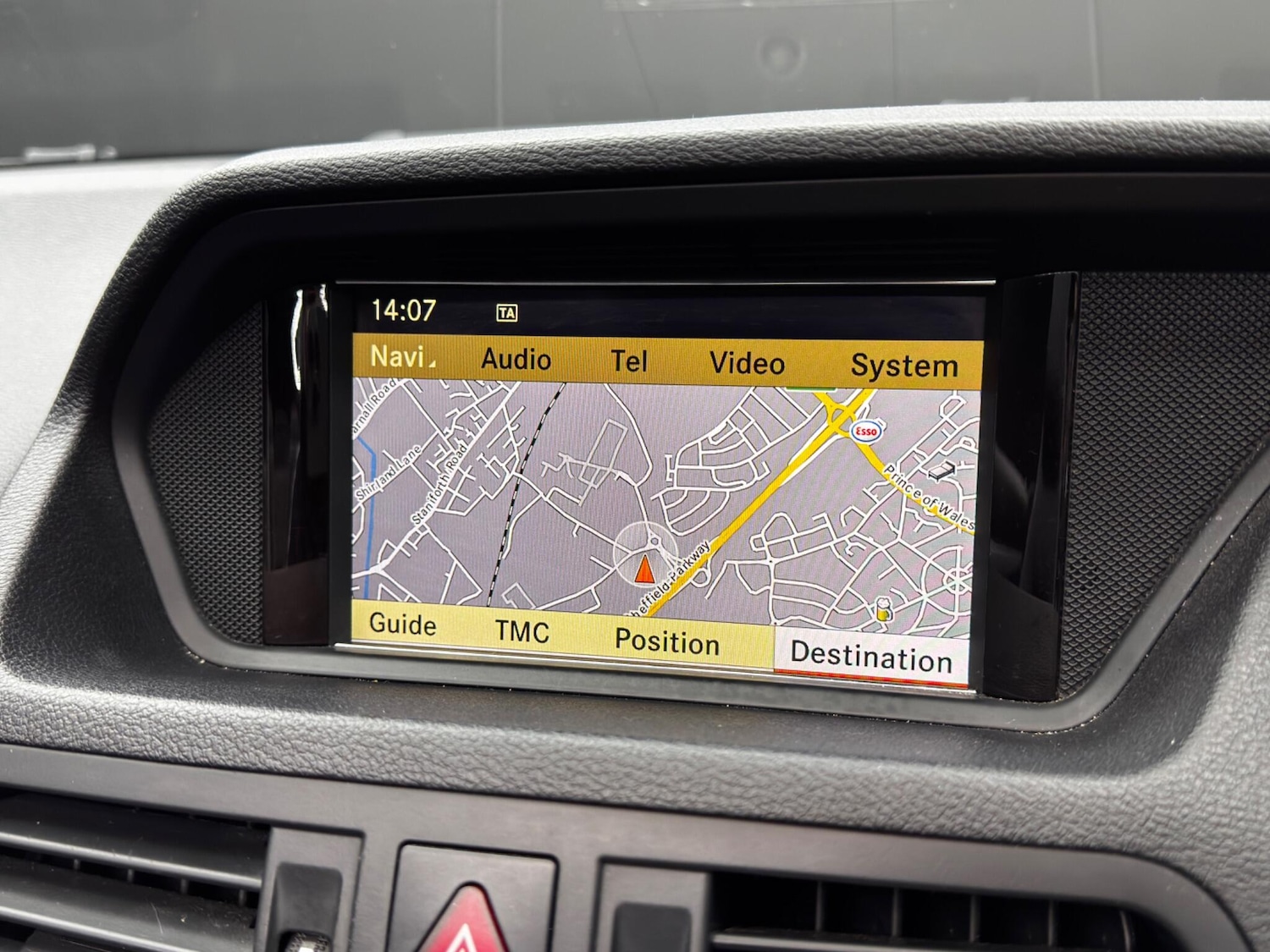 Used Mercedes-Benz E Class 2011 for sale - 76952724: Photo 29