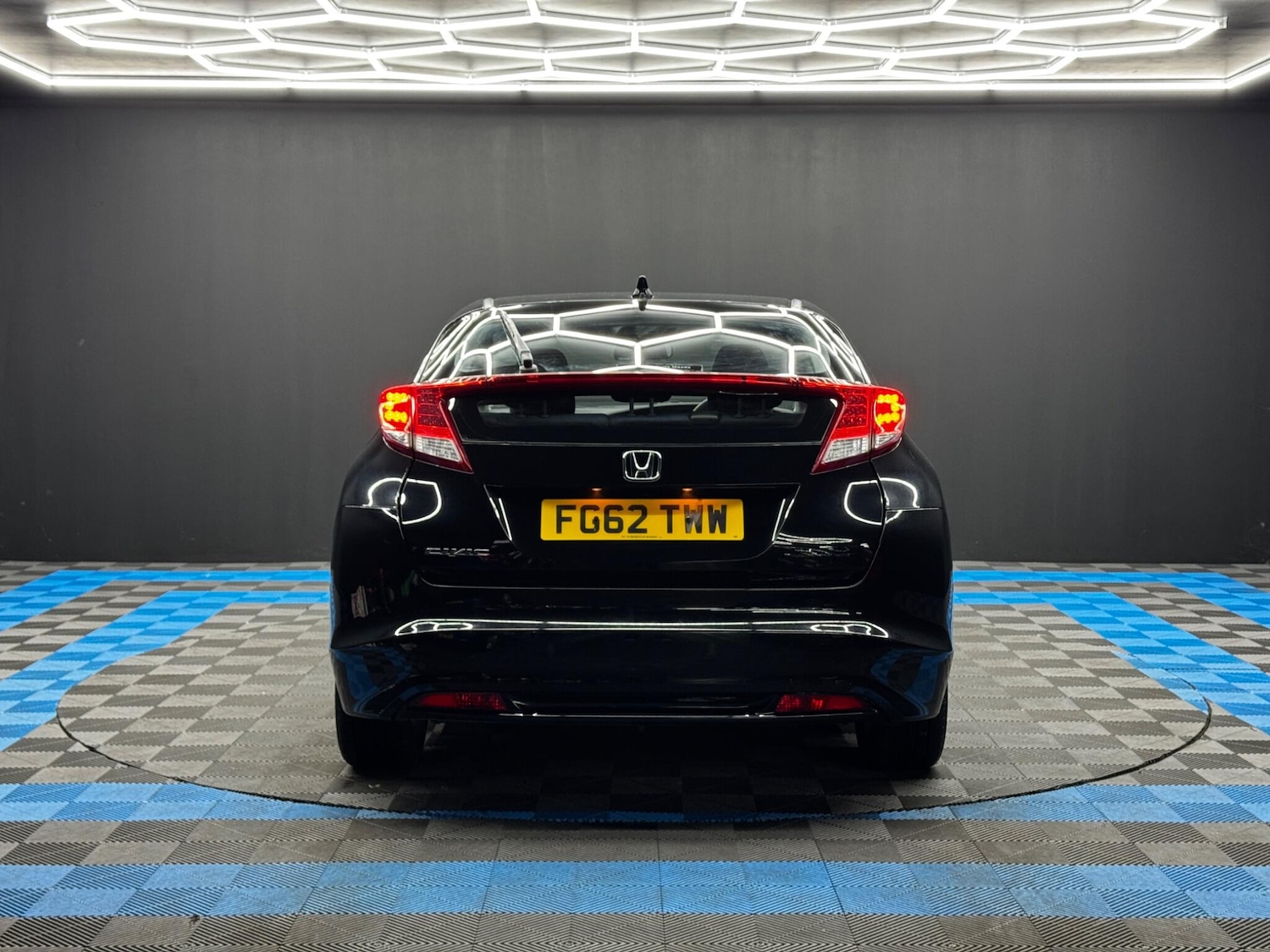 Used Honda Civic for sale - 76994713: Photo 6