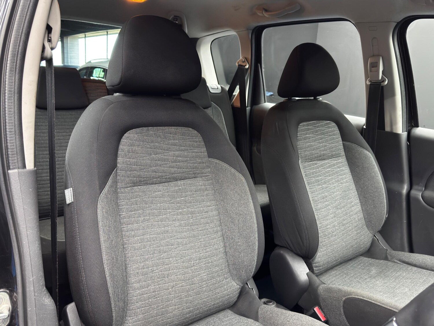 Used Citroen C3 Picasso 2016 for sale - 77939617: Photo 12