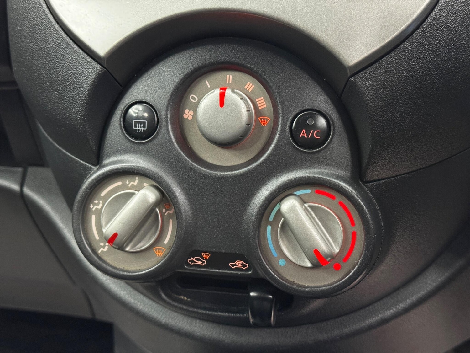 Used Nissan Micra for sale - 78115534: Photo 25