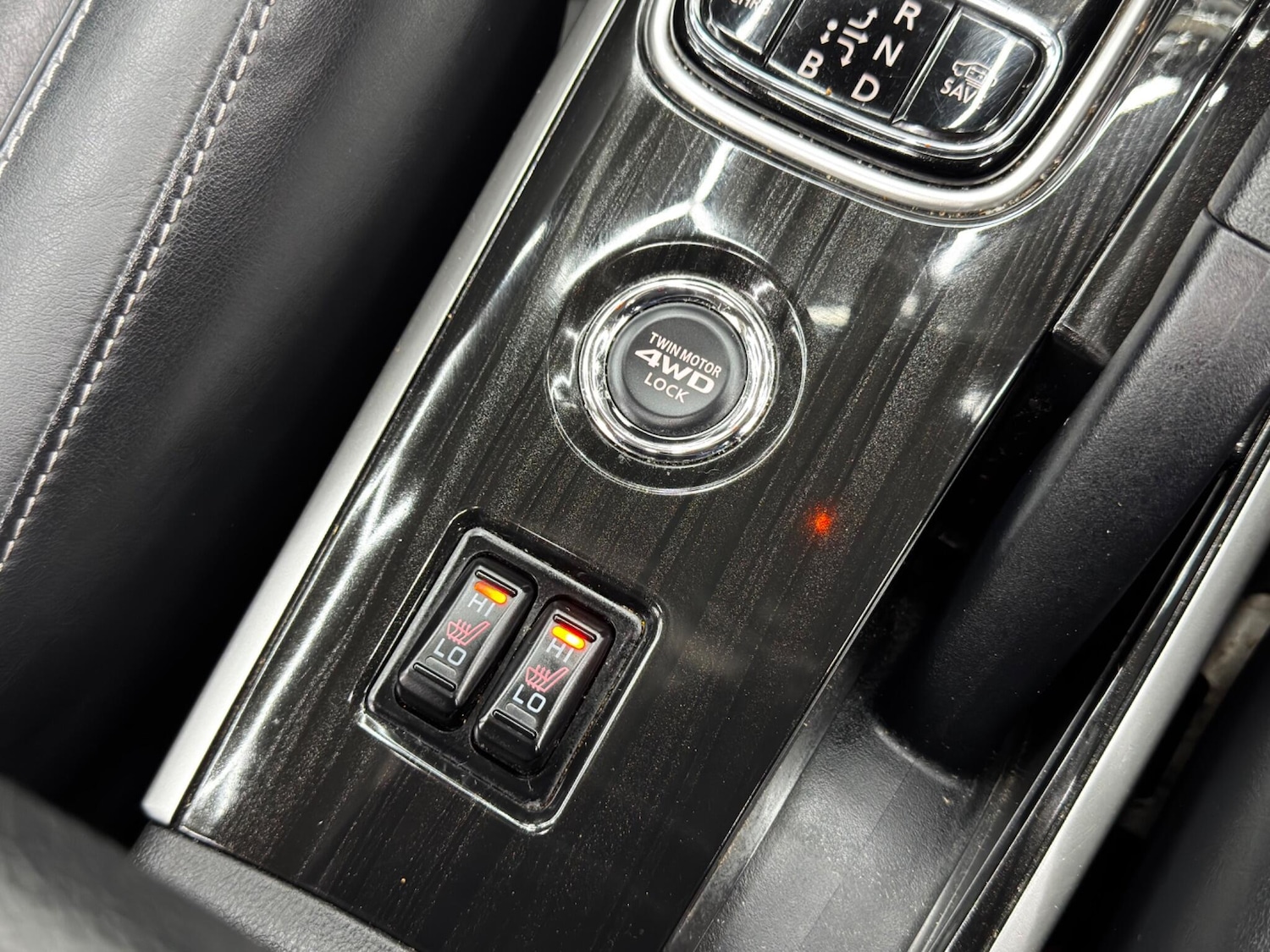 Used Mitsubishi Outlander 2016 for sale - 76399038: Photo 24