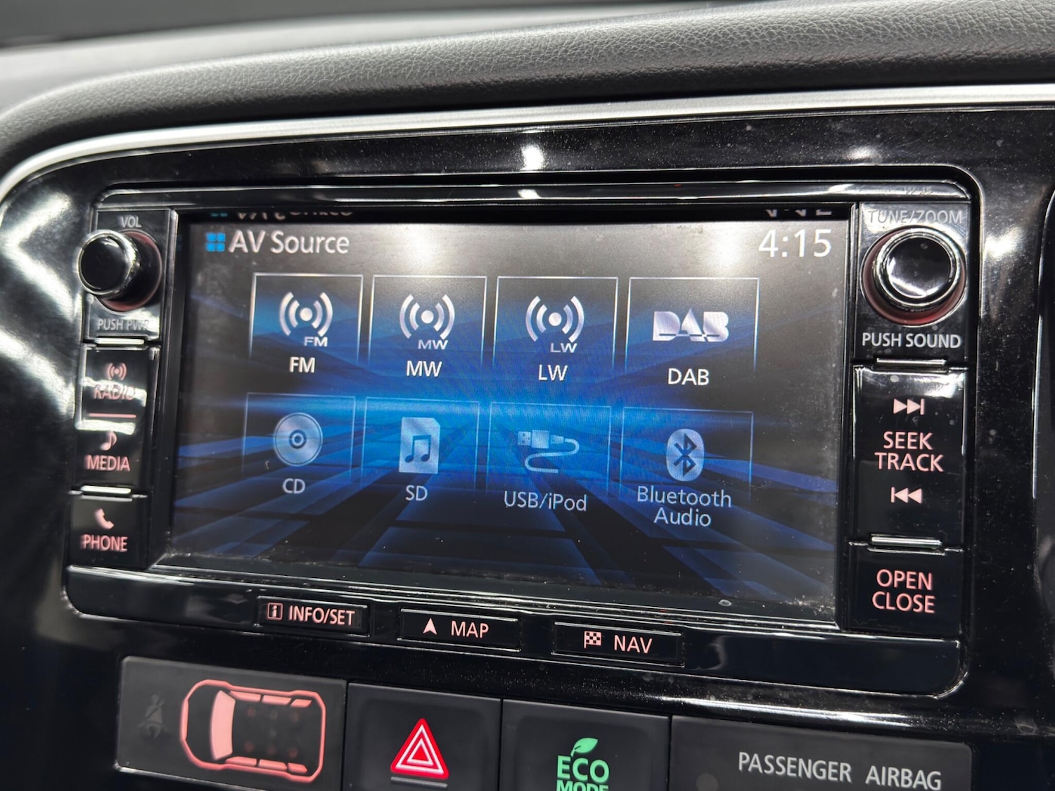 Used Mitsubishi Outlander 2016 for sale - 76399038: Photo 31