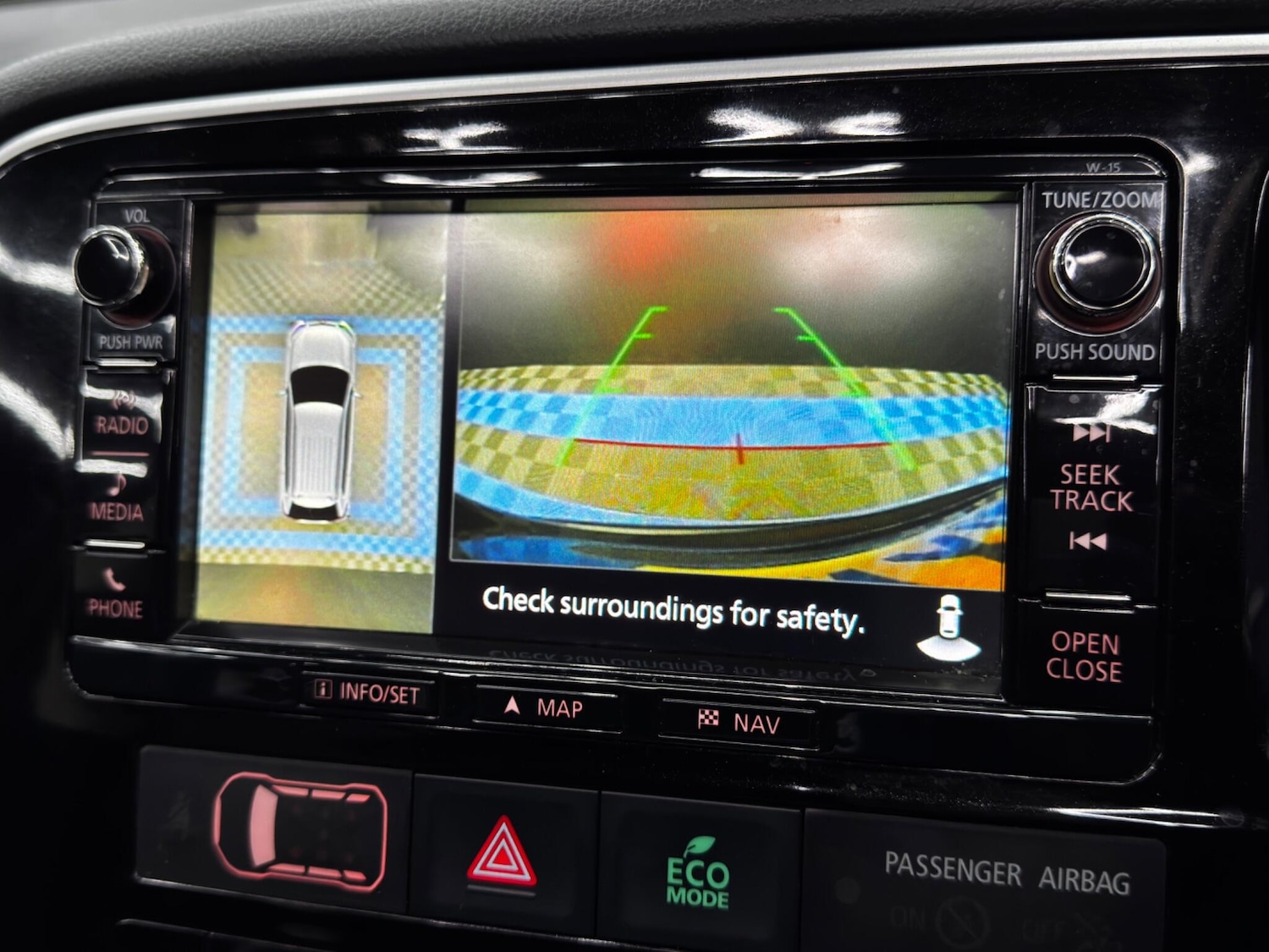 Used Mitsubishi Outlander 2016 for sale - 76399038: Photo 35