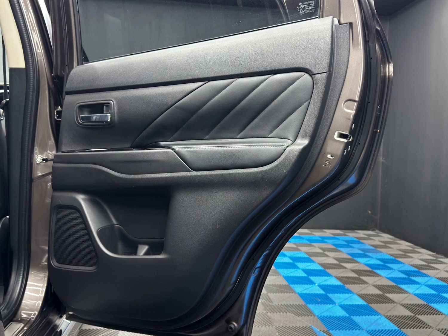 Used Mitsubishi Outlander 2016 for sale - 76399038: Photo 45