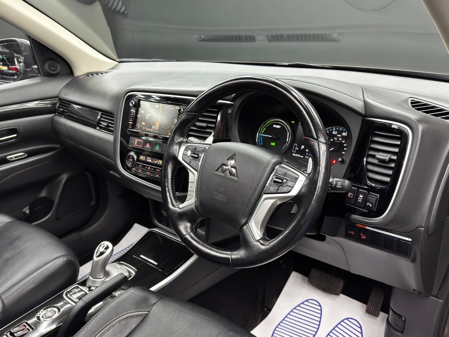 Used Mitsubishi Outlander 2016 for sale - 76399038: Photo 9