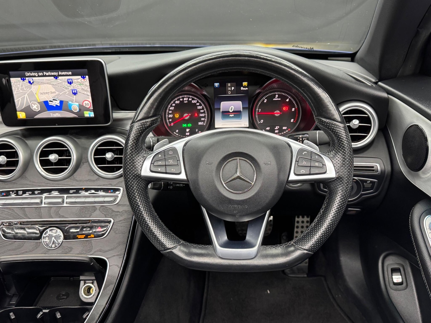 Used Mercedes-Benz C Class 2017 for sale - 76377379: Photo 18