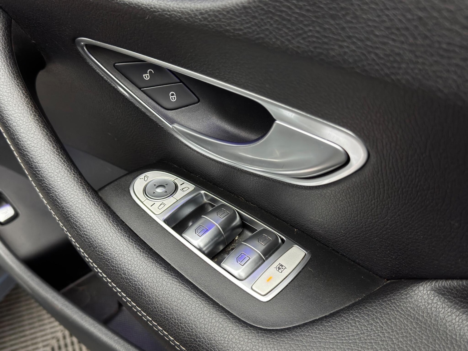 Used Mercedes-Benz E Class 2019 for sale - 78184411: Photo 41