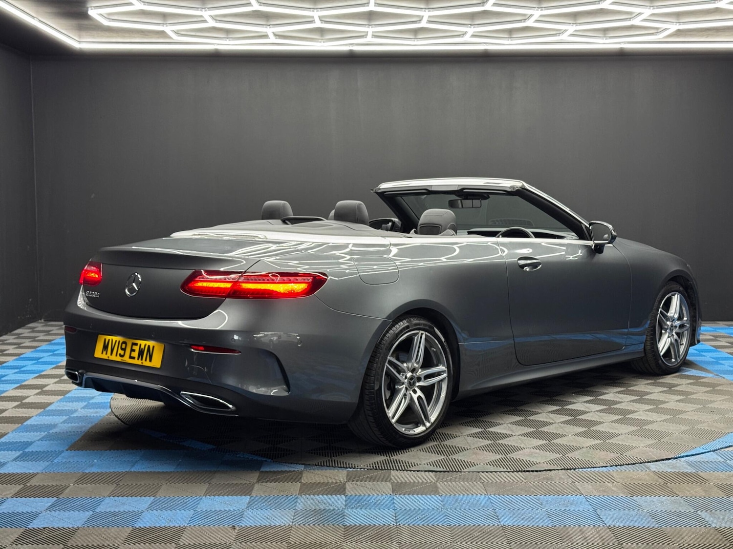 Used Mercedes-Benz E Class 2019 for sale - 78184411: Photo 5