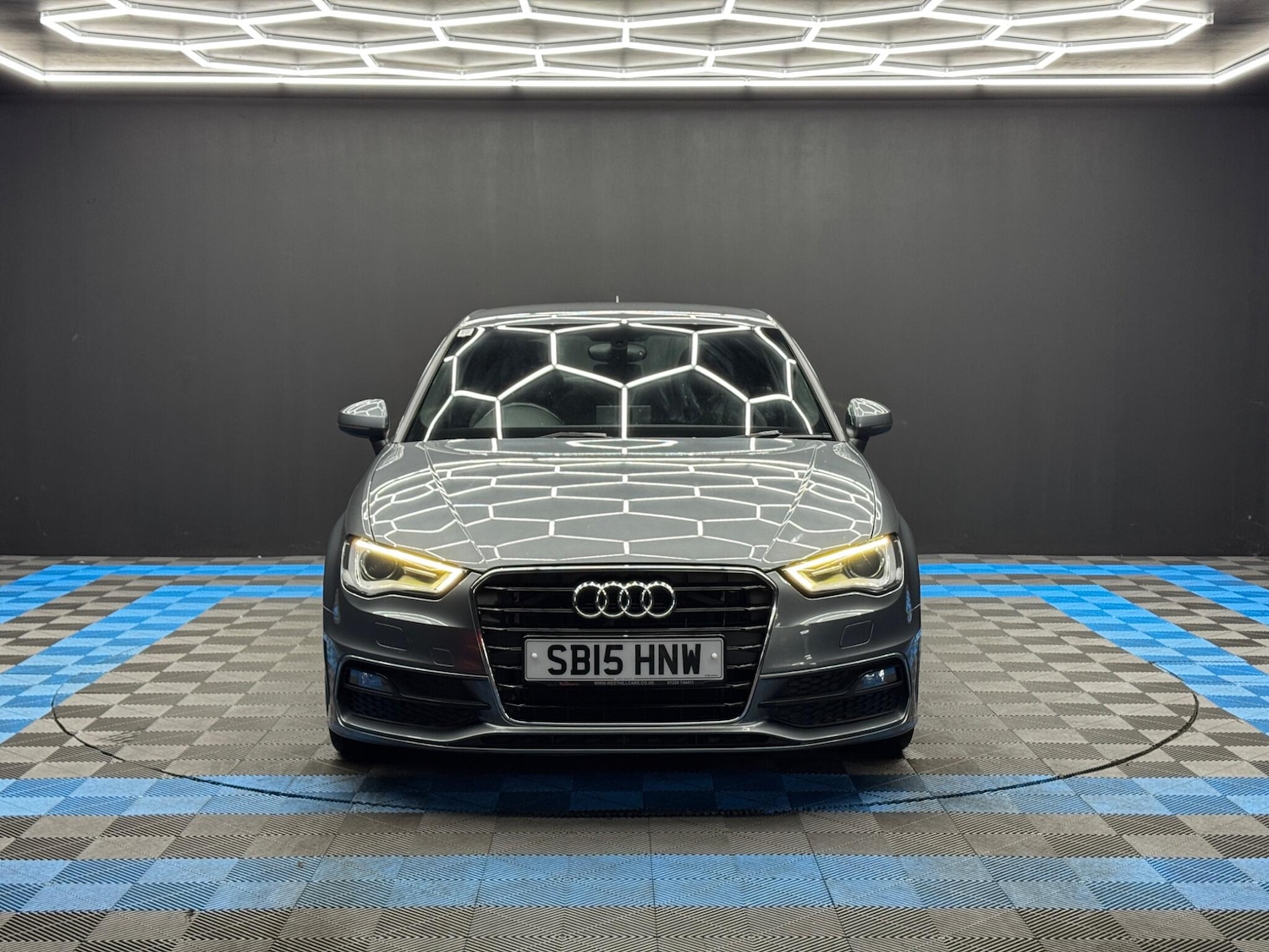 Used Audi A3 2015 for sale - 77537265: Photo 2