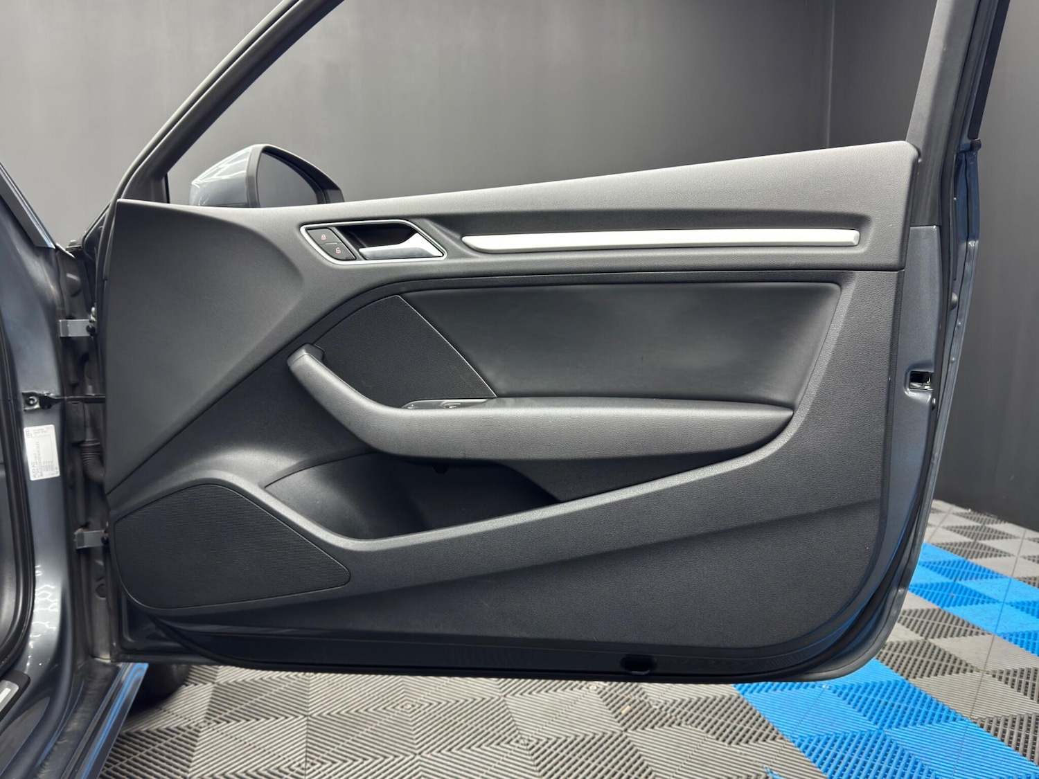 Used Audi A3 2015 for sale - 77537265: Photo 37