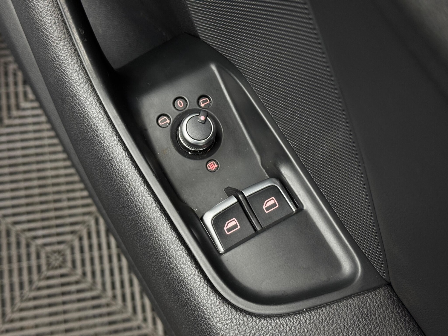 Used Audi A3 2015 for sale - 77537265: Photo 39