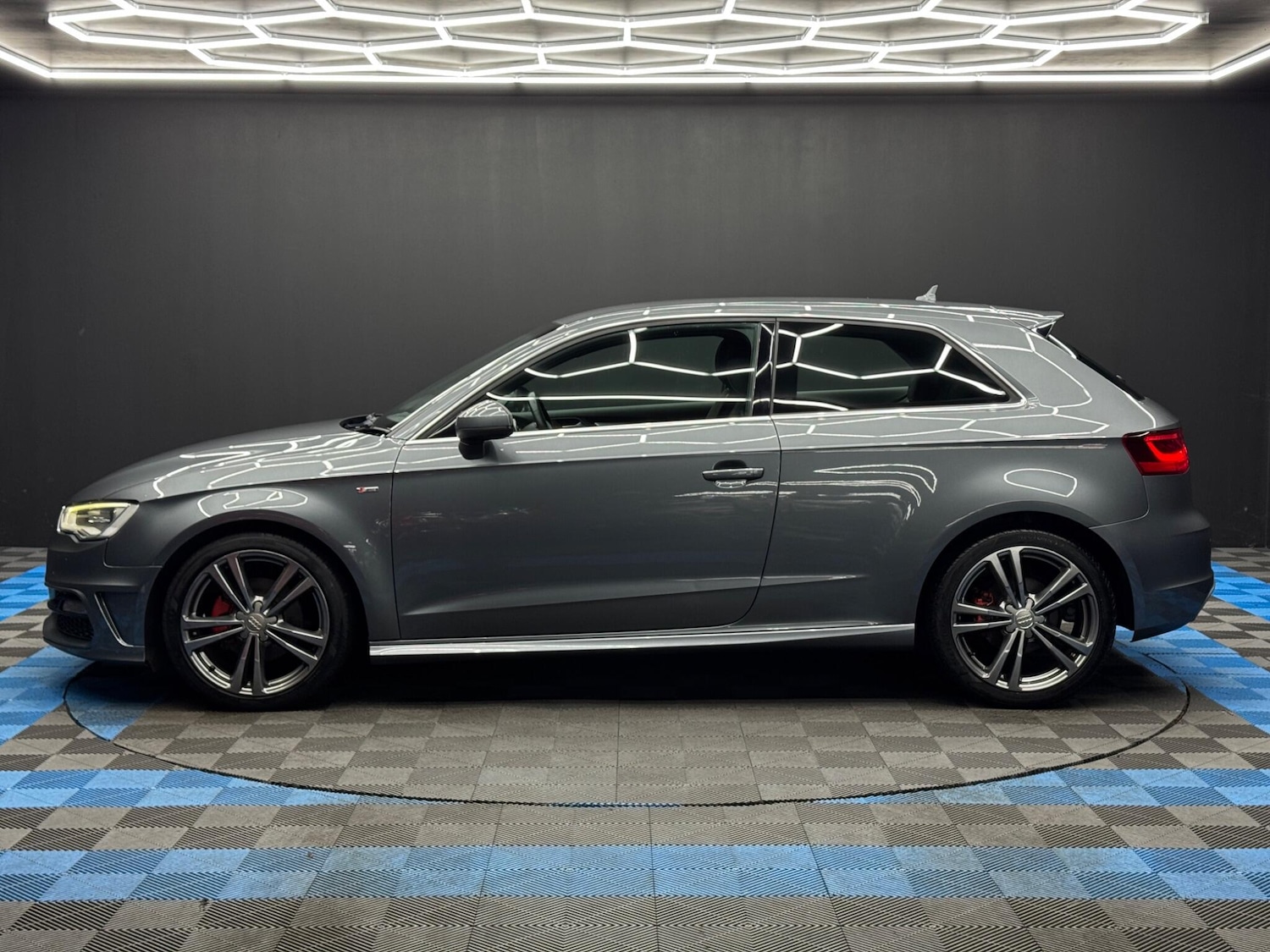 Used Audi A3 2015 for sale - 77537265: Photo 8