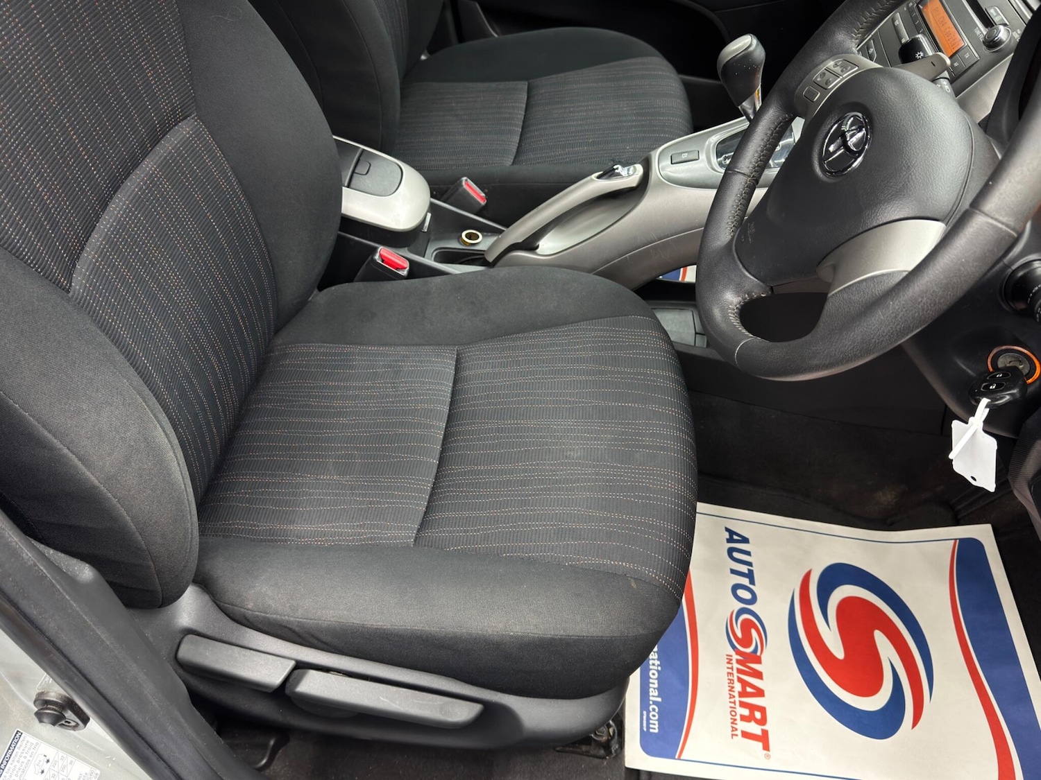 Used Toyota Auris 2009 for sale - 77351810: Photo 13