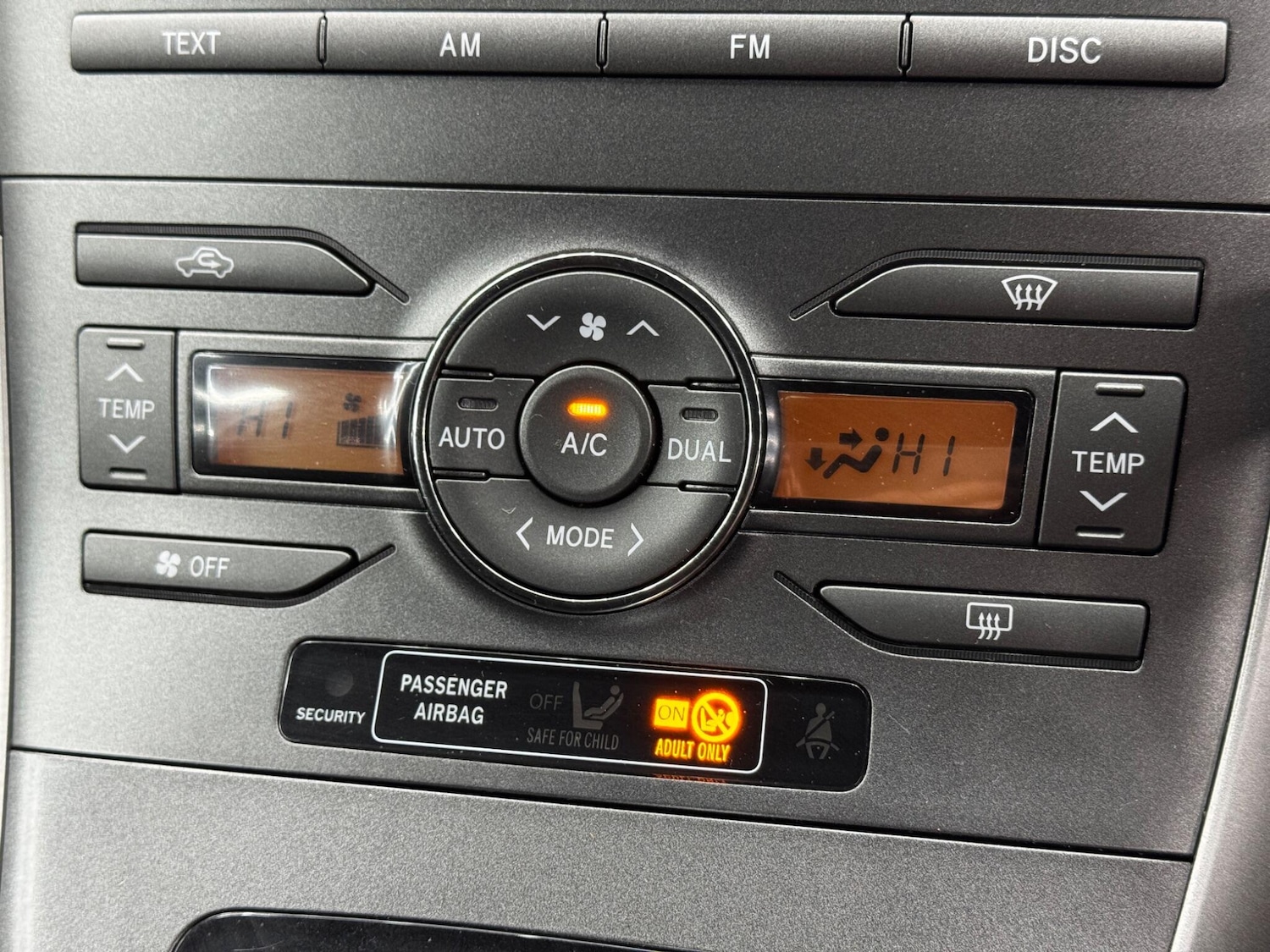 Used Toyota Auris 2009 for sale - 77351810: Photo 24