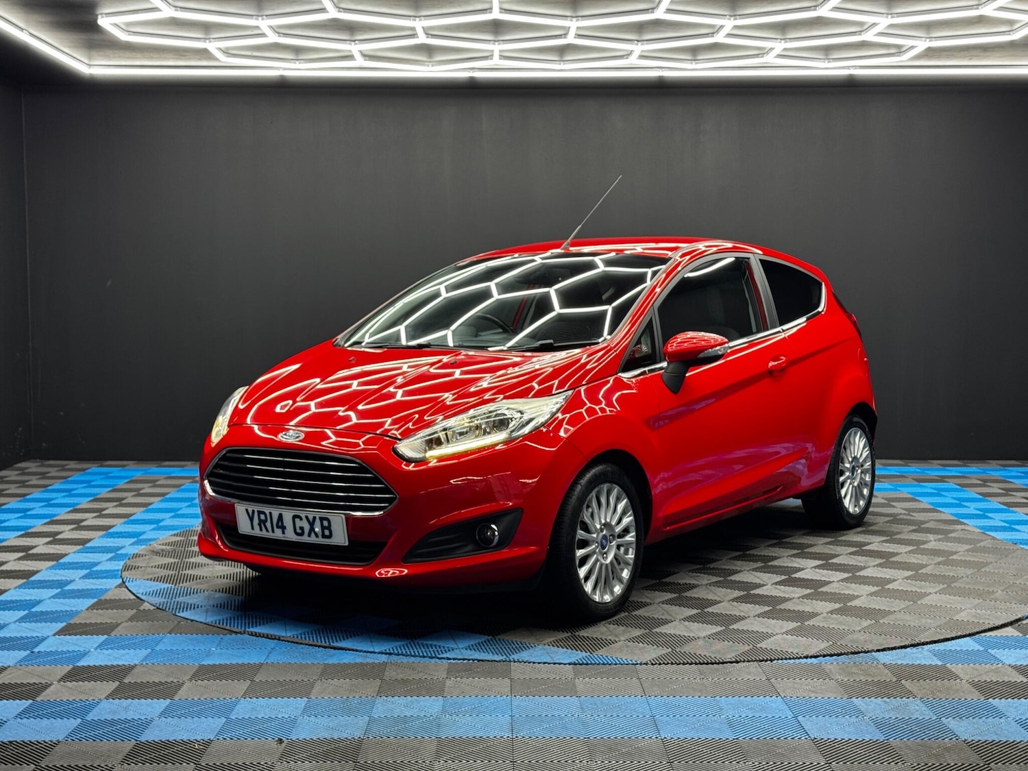 Used Ford Fiesta 2014 for sale - 76701882: Photo 3