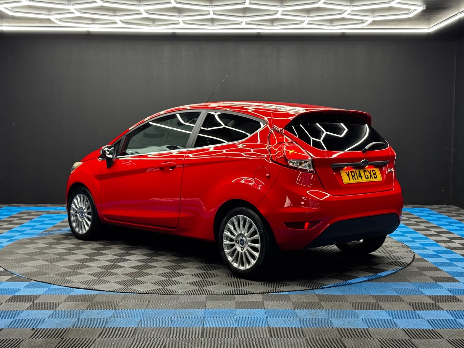 Used Ford Fiesta 2014 for sale - 76701882: Photo 7