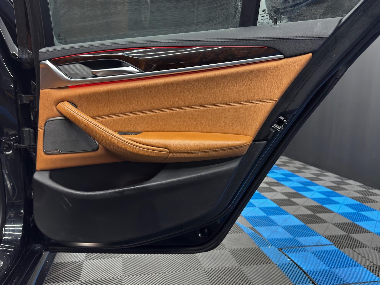 Used BMW 5 Series 2017 for sale - 77549731: Photo 46