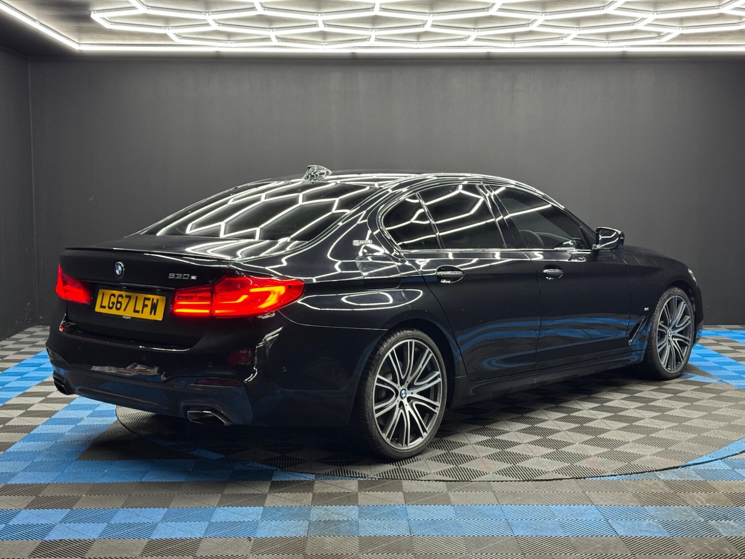 Used BMW 5 Series 2017 for sale - 77549731: Photo 5