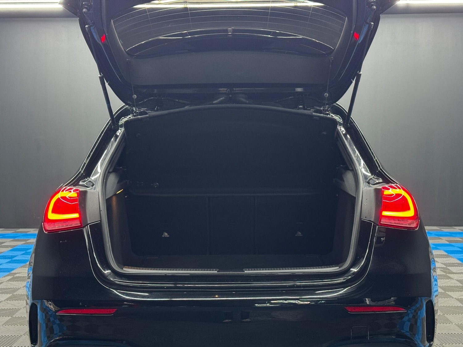 Used Mercedes-Benz A-Class 2019 for sale - 77291675: Photo 36