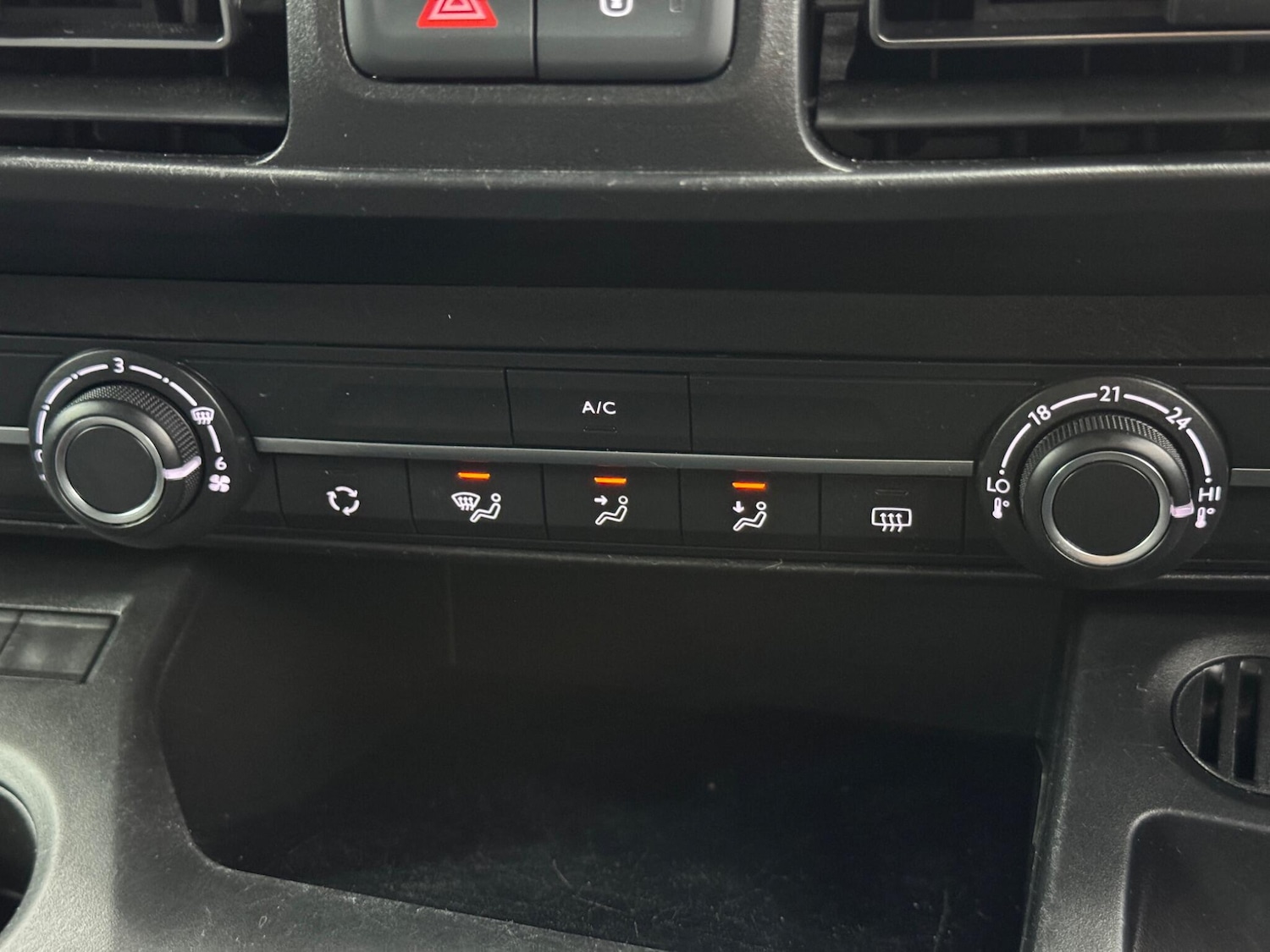 Used Vauxhall Combo Life 2020 for sale - 77254778: Photo 25