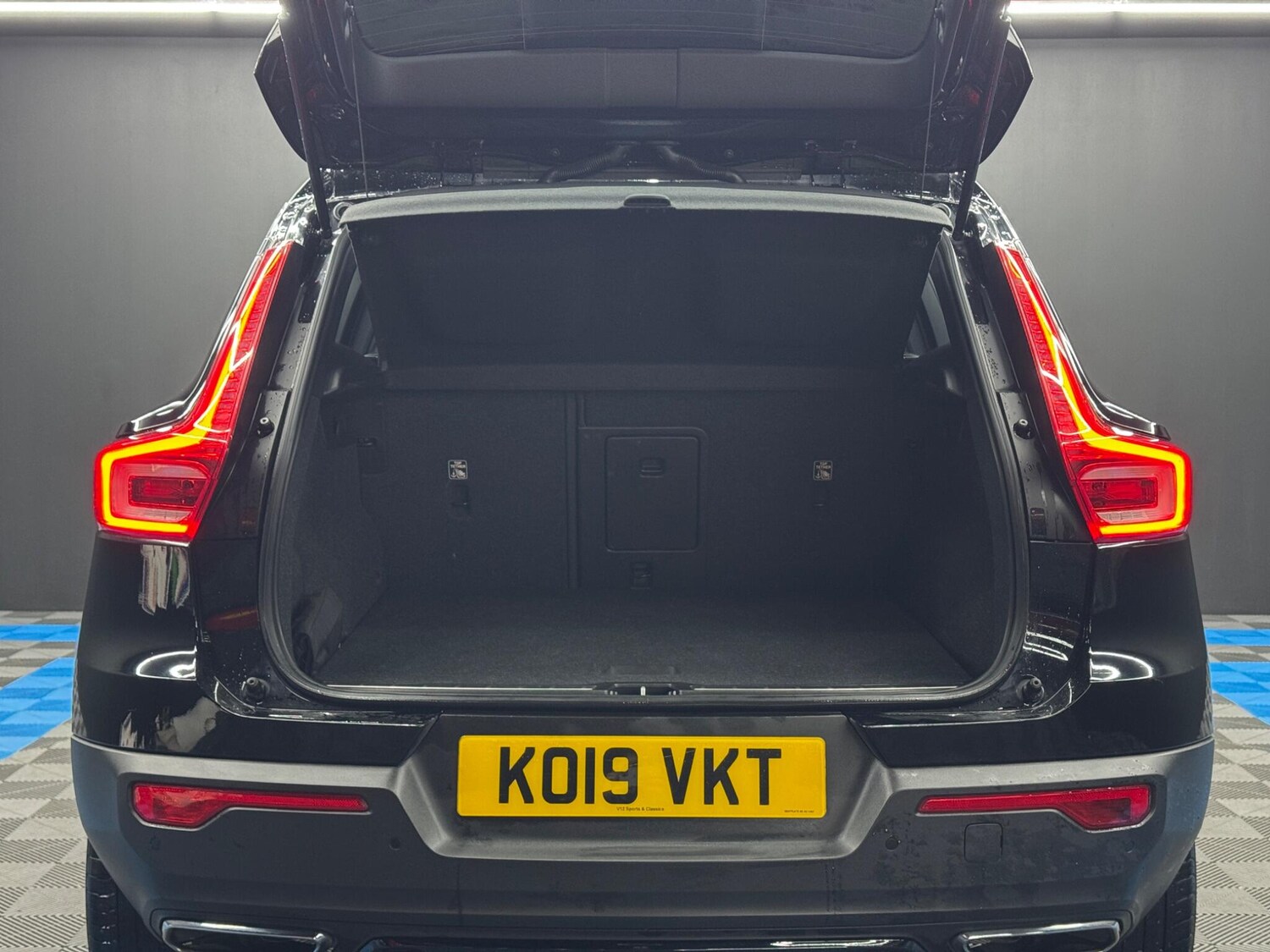 Used Volvo XC40 2019 for sale - 77484256: Photo 37