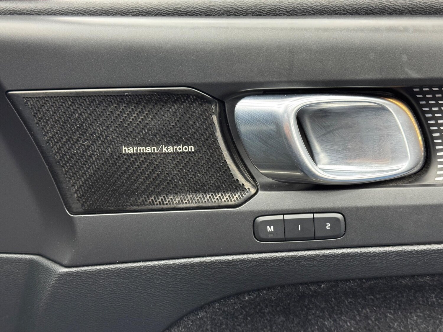 Used Volvo XC40 2019 for sale - 77484256: Photo 39