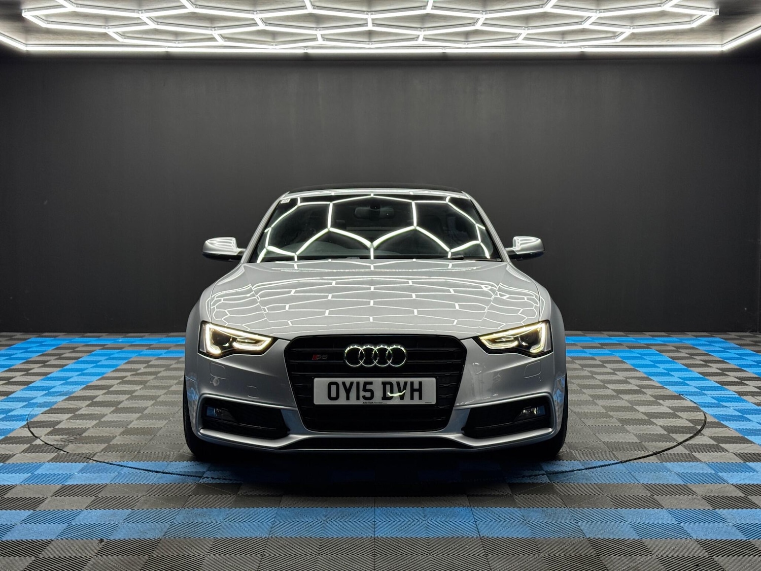 Used Audi A5 2015 for sale - 77155337: Photo 2