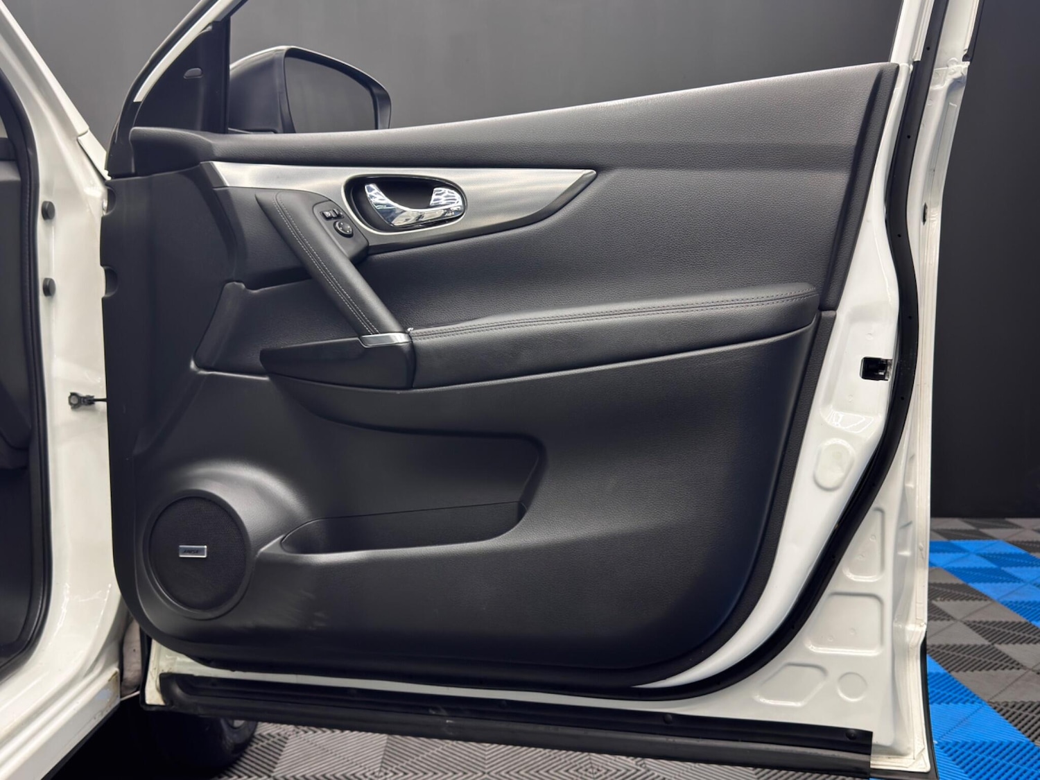 Used Nissan Qashqai 2018 for sale - 76991912: Photo 36