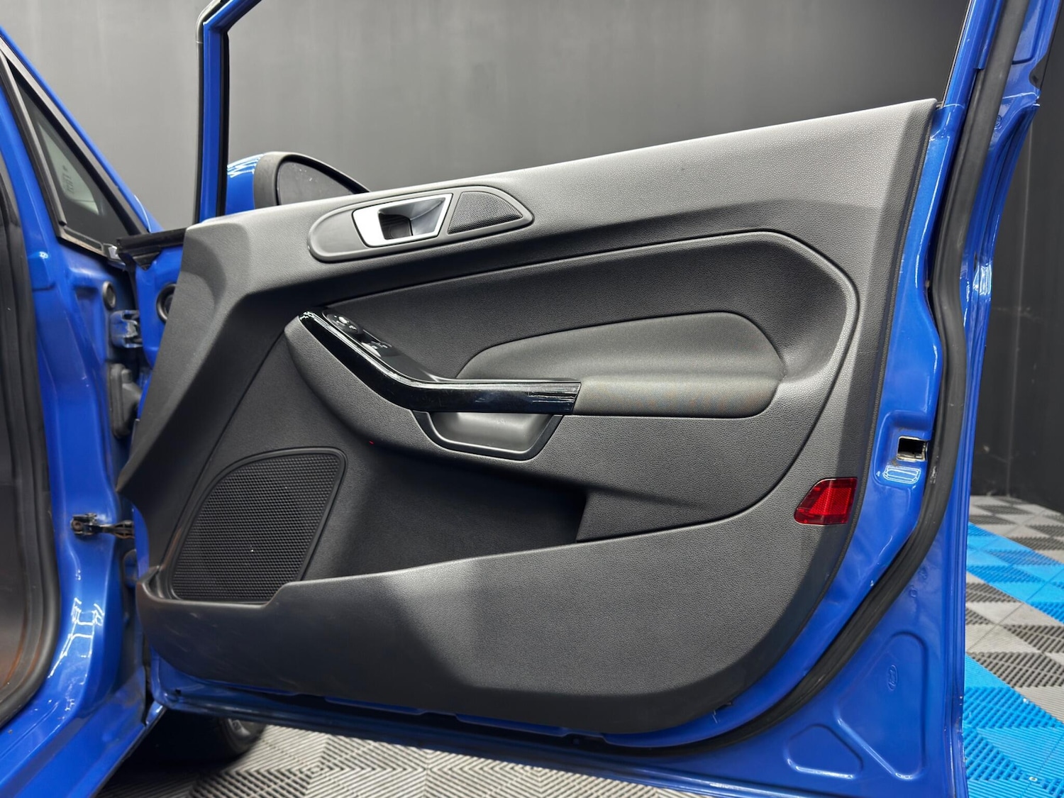 Used Ford Fiesta 2013 for sale - 76634107: Photo 33