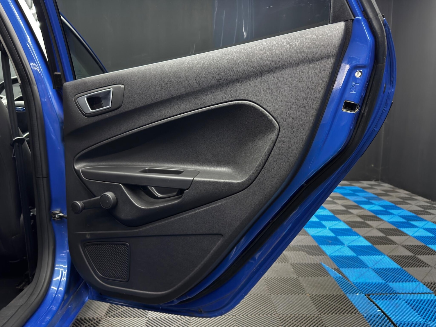 Used Ford Fiesta 2013 for sale - 76634107: Photo 35