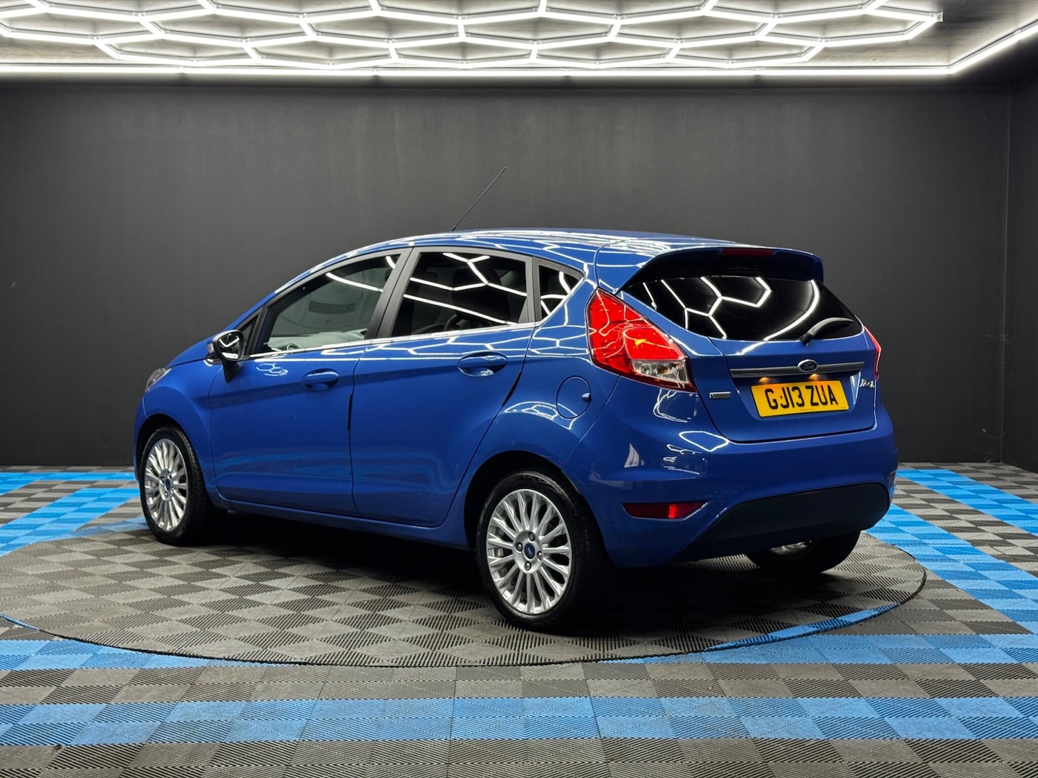 Used Ford Fiesta 2013 for sale - 76634107: Photo 7