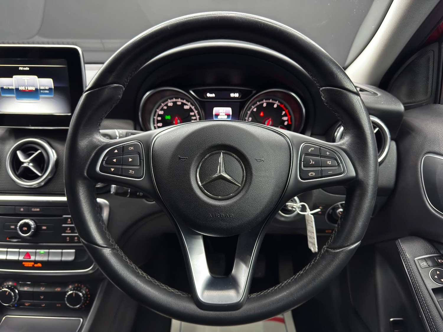 Used Mercedes-Benz GLA 2018 for sale - 76965257: Photo 19