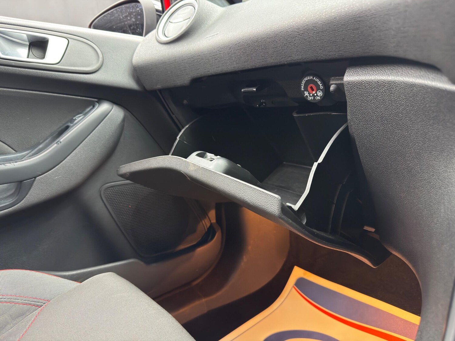 Used Ford Fiesta for sale - 77940530: Photo 30