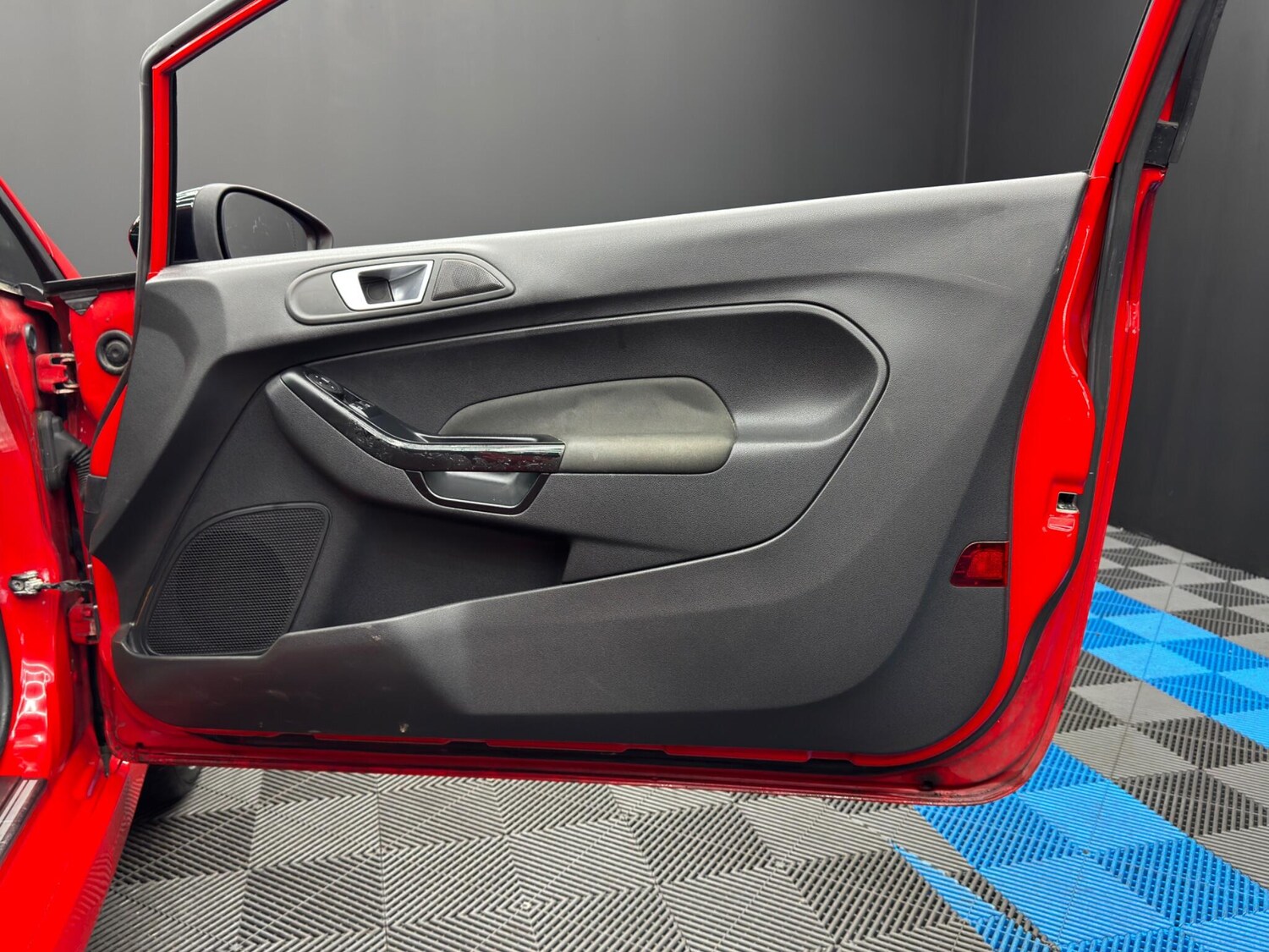 Used Ford Fiesta for sale - 77940530: Photo 32