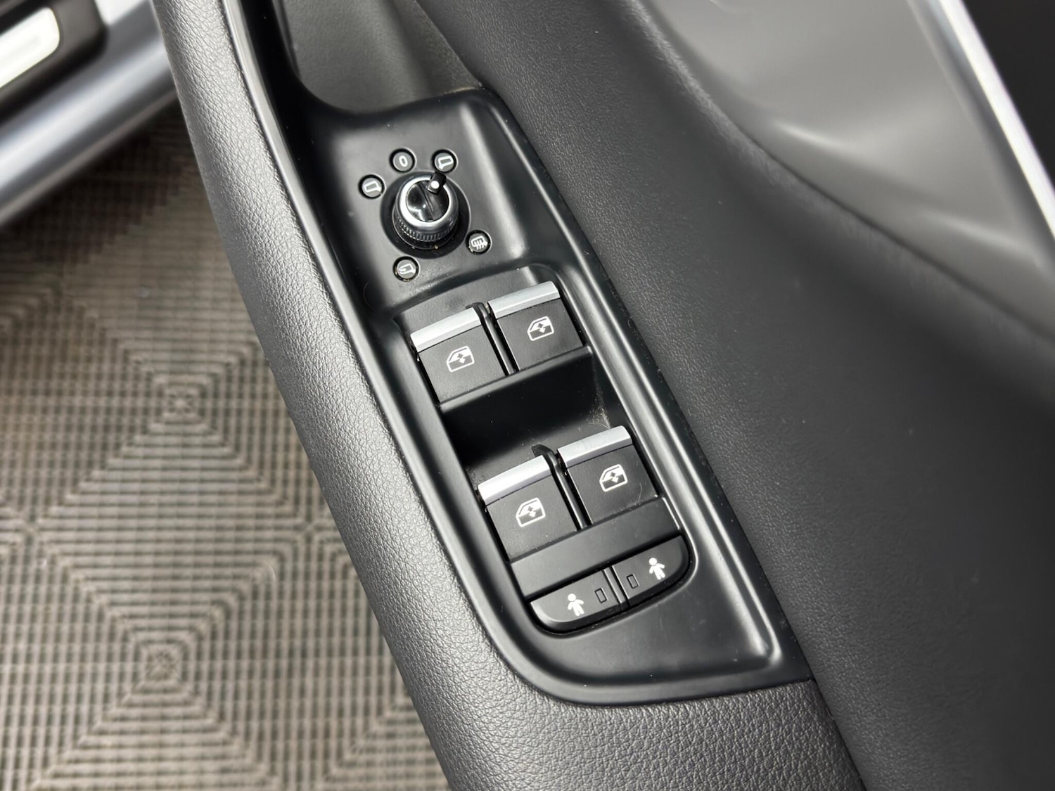 Used Audi Q7 2020 for sale - 78100666: Photo 47